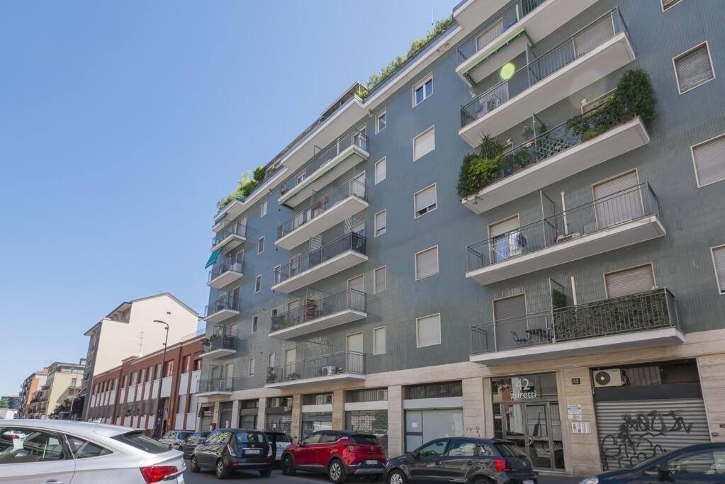 Youhosty - Zuretti42 Apartment Milano Ngoại thất bức ảnh