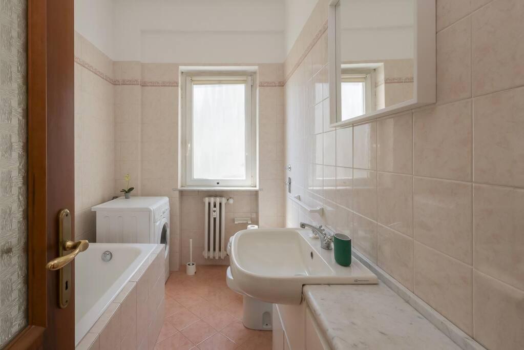 Youhosty - Zuretti42 Apartment Milano Ngoại thất bức ảnh